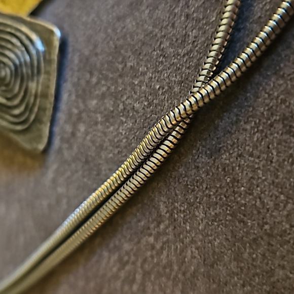 CHICO'S Long Snake Chain Spiral Greek Ties That Bind Charm Pendant Necklace - Picture 4 of 8